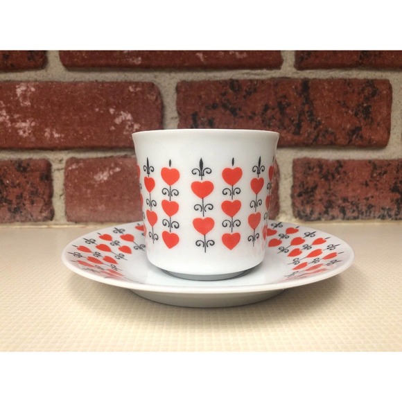 Retro Tea Cup and Saucer Set Fleur De Lis Relpo White with Red Hearts Black - Picture 3 of 9
